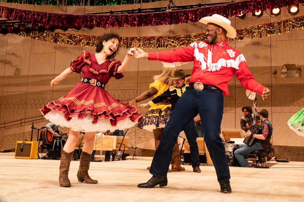 Theater Review: Oklahoma! @ Shea’s Buffalo Theatre